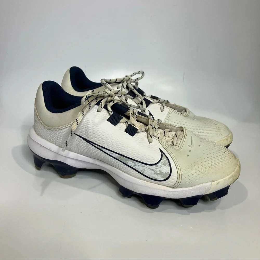 Nike hyperdiamond 4 Pro MCS softball cleats white women's‎ size 9.5 athletic